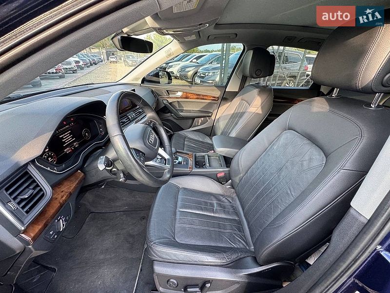 Позашляховик / Кросовер Audi Q5 2018 в Стрию