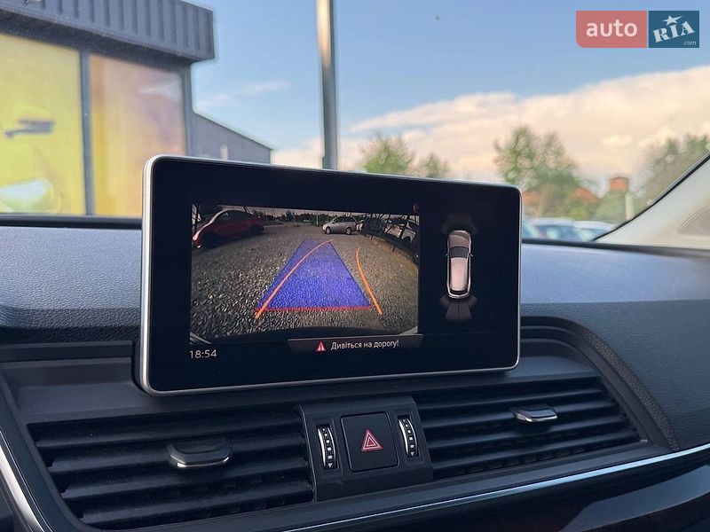 Позашляховик / Кросовер Audi Q5 2018 в Стрию