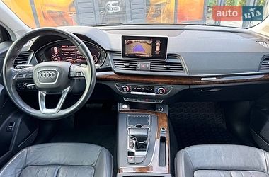 Позашляховик / Кросовер Audi Q5 2018 в Стрию