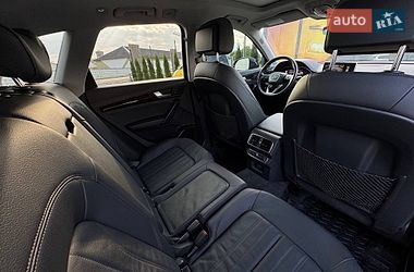 Позашляховик / Кросовер Audi Q5 2018 в Стрию