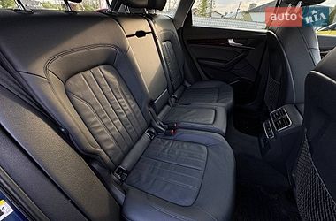 Позашляховик / Кросовер Audi Q5 2018 в Стрию