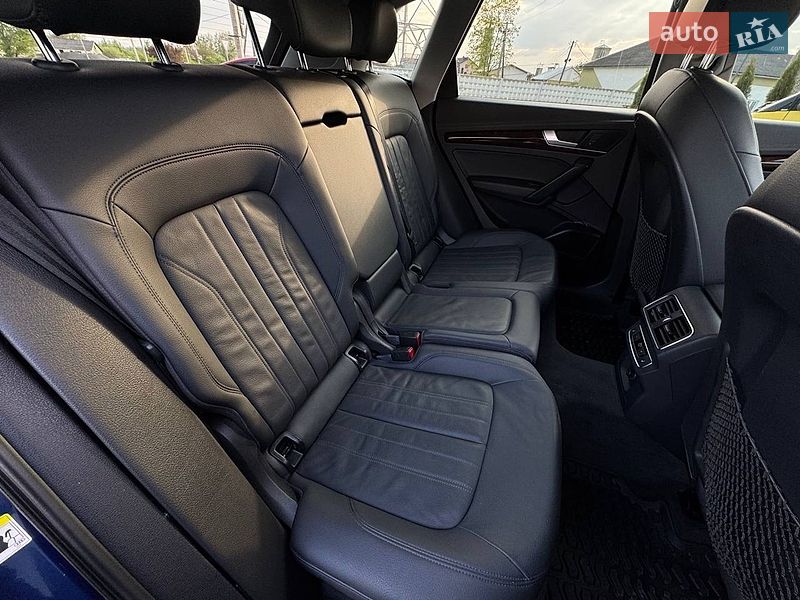 Позашляховик / Кросовер Audi Q5 2018 в Стрию