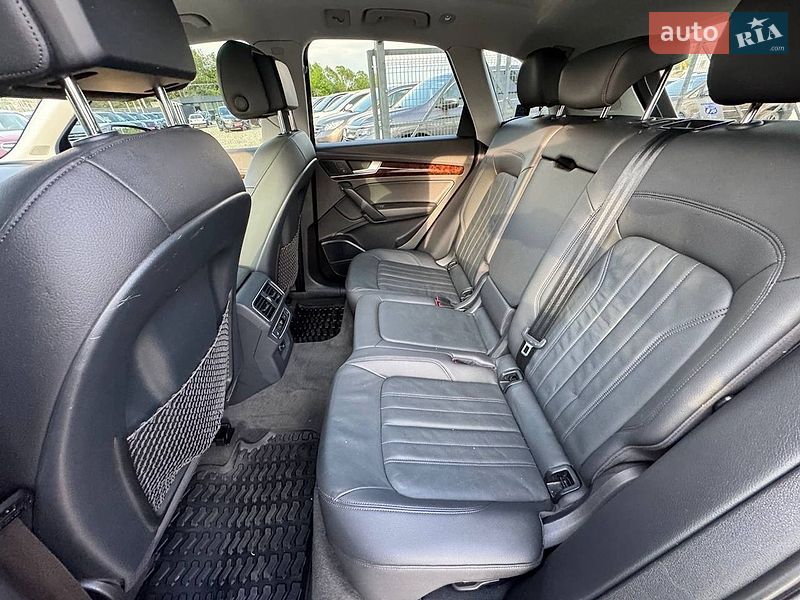 Позашляховик / Кросовер Audi Q5 2018 в Стрию