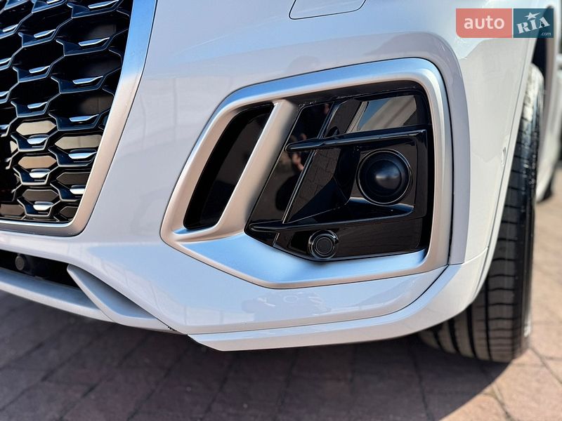 Внедорожник / Кроссовер Audi Q5 2023 в Стрые