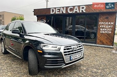 Позашляховик / Кросовер Audi Q5 2018 в Луцьку