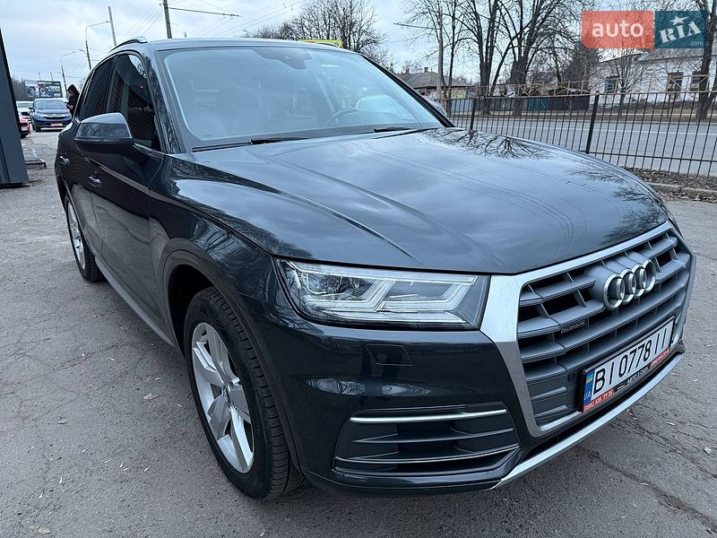 Позашляховик / Кросовер Audi Q5 2017 в Полтаві