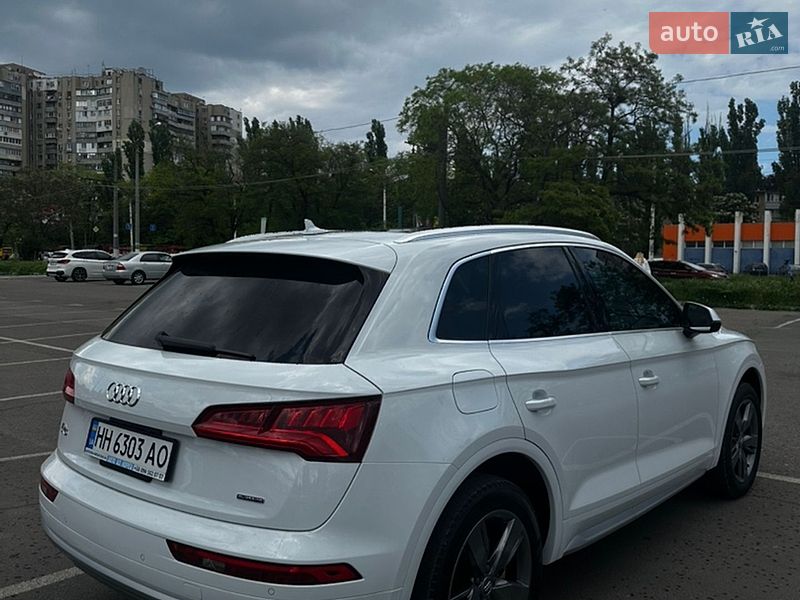Внедорожник / Кроссовер Audi Q5 2019 в Одессе фото 6 Внедорожник / Кроссовер Audi Q5 2019 в Одессе