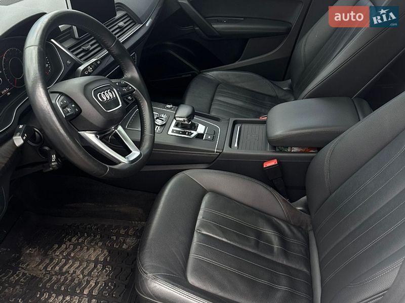 Внедорожник / Кроссовер Audi Q5 2019 в Одессе фото 16 Внедорожник / Кроссовер Audi Q5 2019 в Одессе