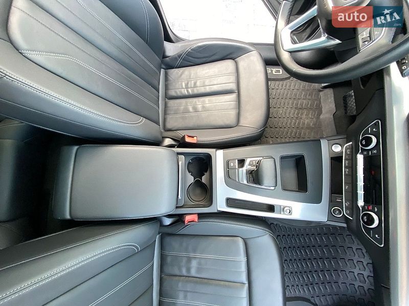 Позашляховик / Кросовер Audi Q5 2022 в Львові