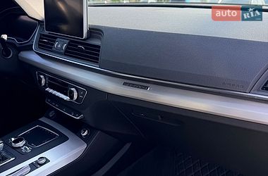 Внедорожник / Кроссовер Audi Q5 2017 в Киеве