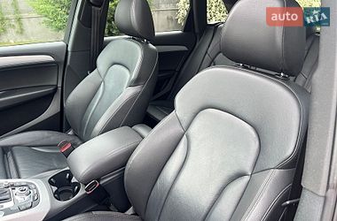 Внедорожник / Кроссовер Audi Q5 2016 в Ровно