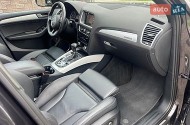 Внедорожник / Кроссовер Audi Q5 2016 в Ровно