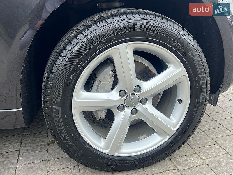 Внедорожник / Кроссовер Audi Q5 2016 в Ровно