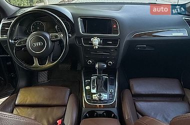 Позашляховик / Кросовер Audi Q5 2015 в Львові