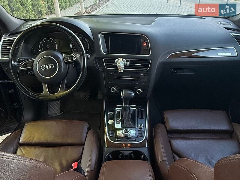 Позашляховик / Кросовер Audi Q5 2015 в Львові