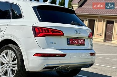 Внедорожник / Кроссовер Audi Q5 2018 в Киеве