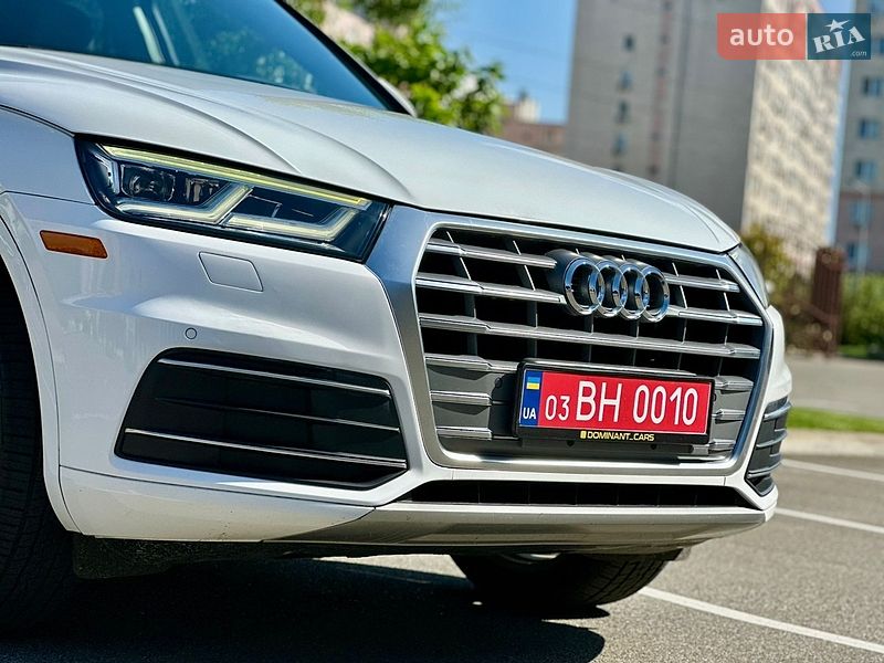 Внедорожник / Кроссовер Audi Q5 2018 в Киеве