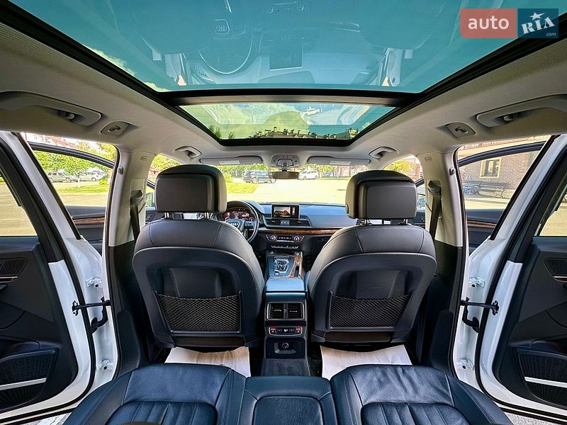 Внедорожник / Кроссовер Audi Q5 2018 в Киеве
