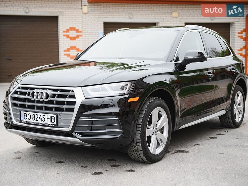 Внедорожник / Кроссовер Audi Q5 2019 в Тернополе