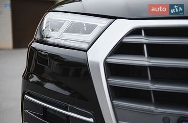 Внедорожник / Кроссовер Audi Q5 2019 в Тернополе