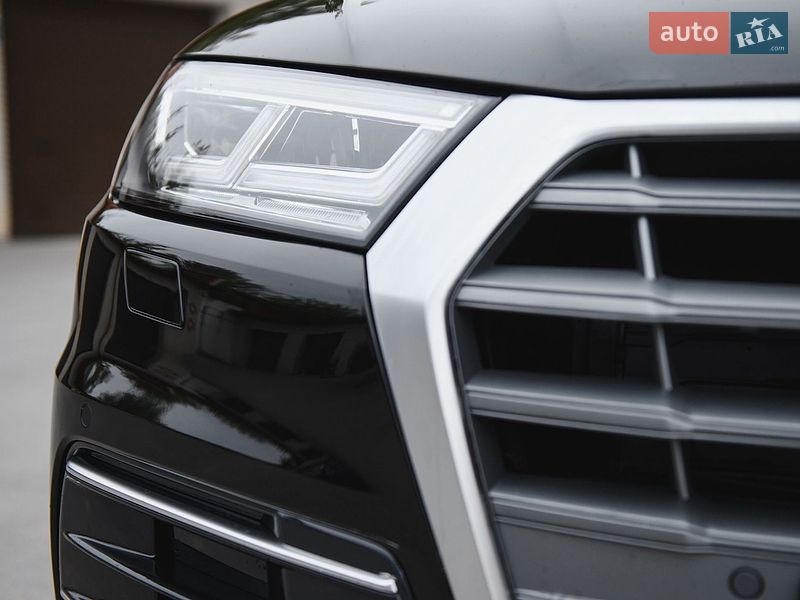Внедорожник / Кроссовер Audi Q5 2019 в Тернополе