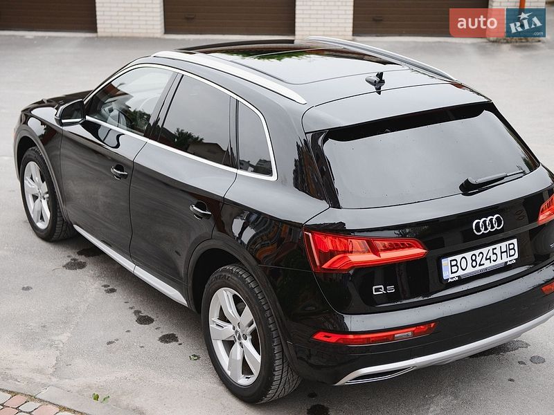 Внедорожник / Кроссовер Audi Q5 2019 в Тернополе