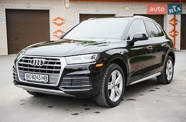 Внедорожник / Кроссовер Audi Q5 2019 в Тернополе