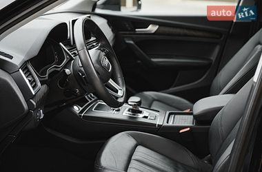 Внедорожник / Кроссовер Audi Q5 2019 в Тернополе