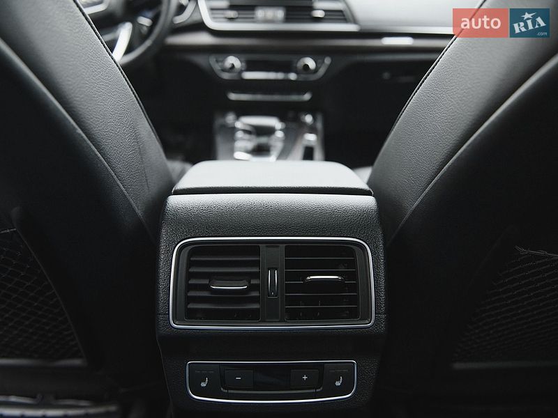 Внедорожник / Кроссовер Audi Q5 2019 в Тернополе