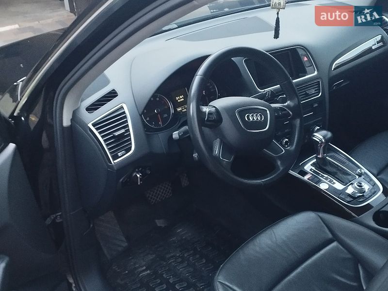 Внедорожник / Кроссовер Audi Q5 2013 в Тернополе