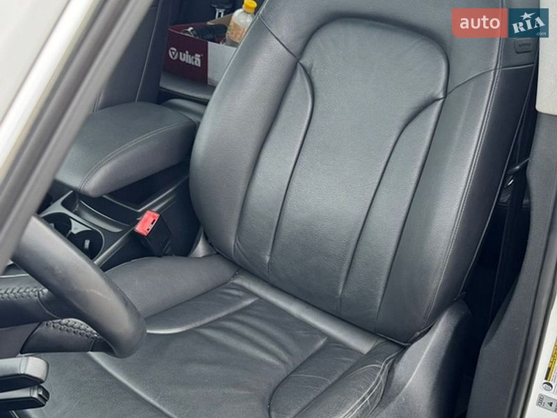 Внедорожник / Кроссовер Audi Q5 2014 в Киеве