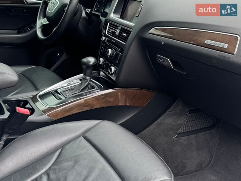 Внедорожник / Кроссовер Audi Q5 2014 в Киеве