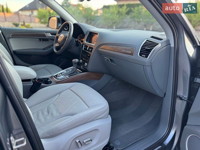 Внедорожник / Кроссовер Audi Q5 2014 в Ровно