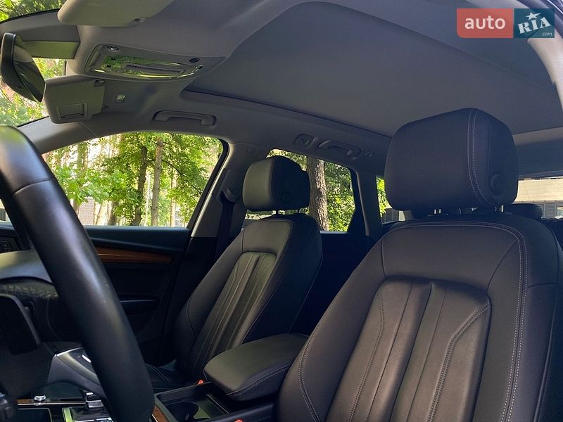 Позашляховик / Кросовер Audi Q5 2023 в Києві