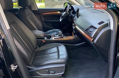 Позашляховик / Кросовер Audi Q5 2023 в Києві