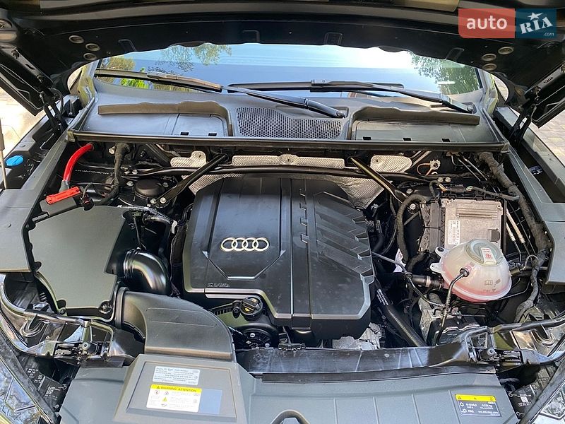 Позашляховик / Кросовер Audi Q5 2023 в Києві
