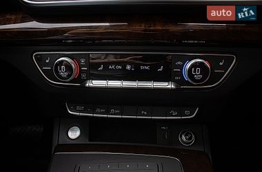 Позашляховик / Кросовер Audi Q5 2018 в Києві