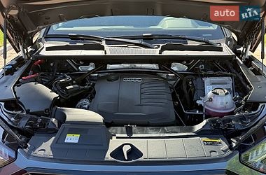 Внедорожник / Кроссовер Audi Q5 2020 в Киеве