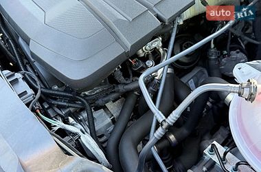Внедорожник / Кроссовер Audi Q5 2020 в Киеве
