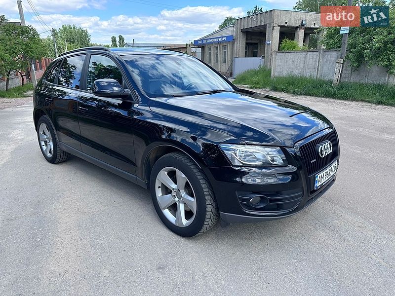 Внедорожник / Кроссовер Audi Q5 2012 в Житомире