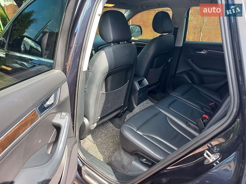 Позашляховик / Кросовер Audi Q5 2015 в Києві