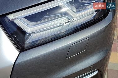 Позашляховик / Кросовер Audi Q5 2020 в Полтаві