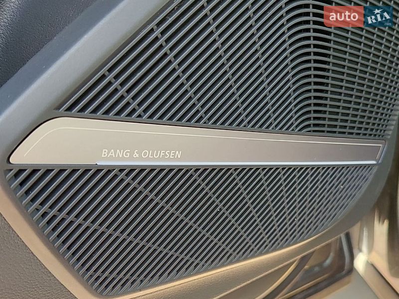 Позашляховик / Кросовер Audi Q5 2020 в Полтаві