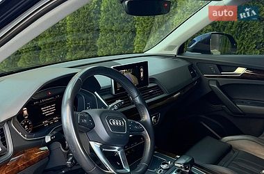 Внедорожник / Кроссовер Audi Q5 2017 в Одессе