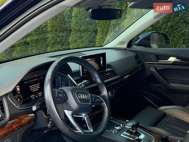 Внедорожник / Кроссовер Audi Q5 2017 в Одессе
