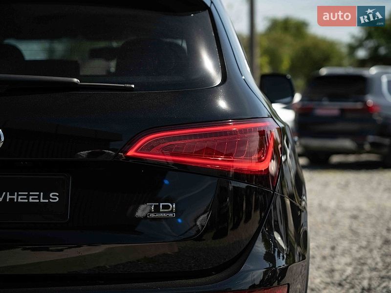 Внедорожник / Кроссовер Audi Q5 2014 в Черновцах