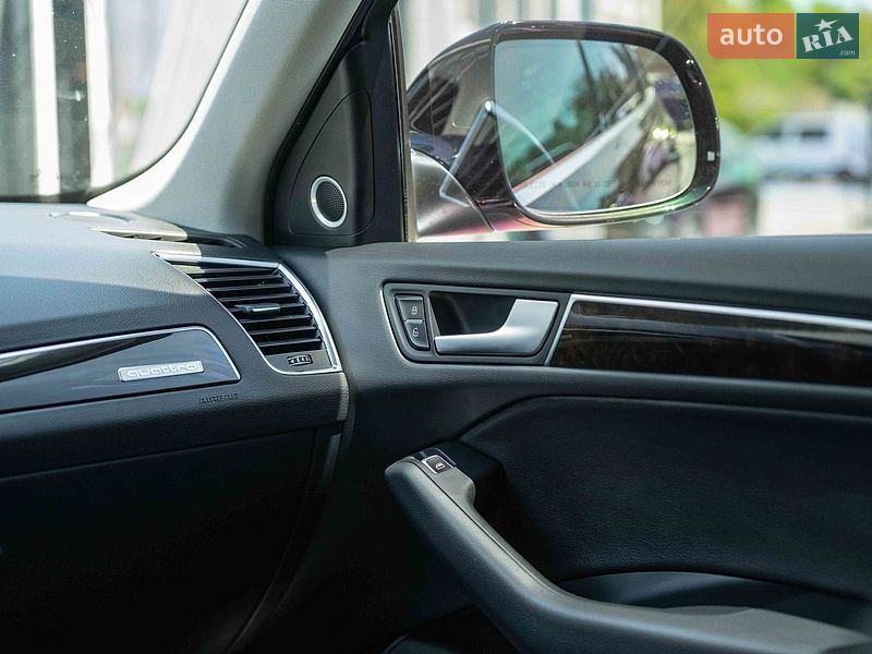 Внедорожник / Кроссовер Audi Q5 2014 в Черновцах
