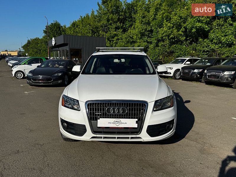 Позашляховик / Кросовер Audi Q5 2012 в Луцьку
