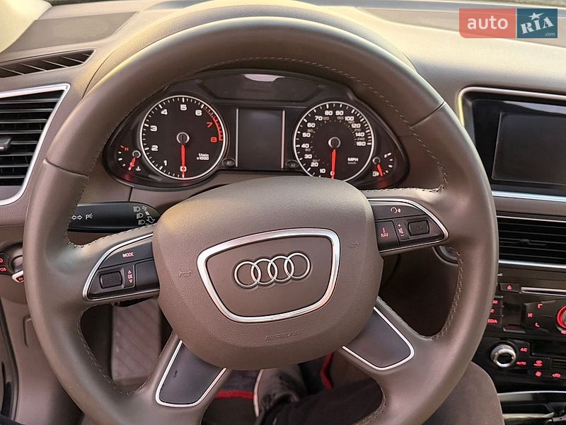 Внедорожник / Кроссовер Audi Q5 2016 в Киеве