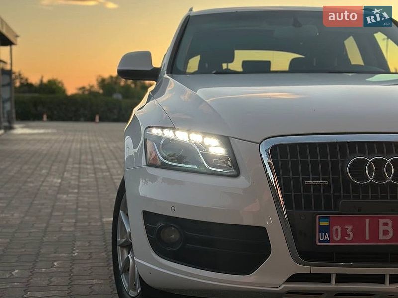 Позашляховик / Кросовер Audi Q5 2012 в Володимирі